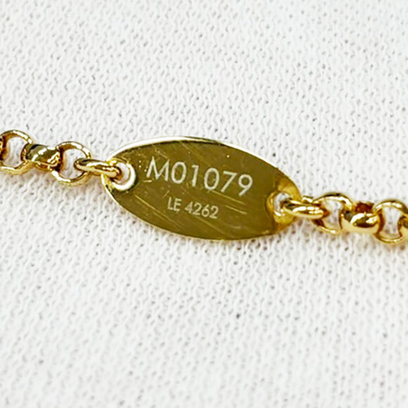 LOUIS VUITTON Black Necklace - Picture 8 of 12